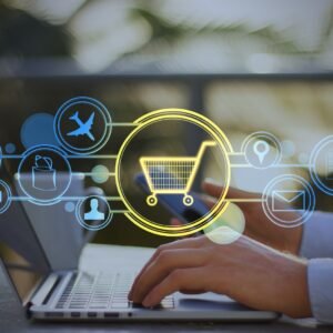Negozio online e-commerce Shopify con carrello sul laptop