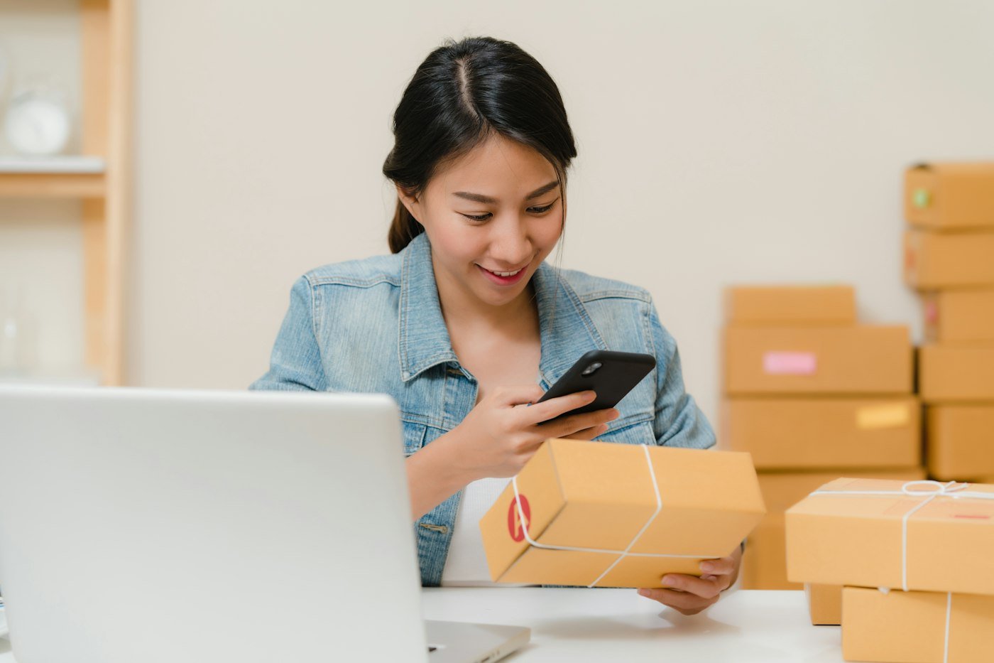 E-commerce Shopify 1 E-commerce Shopify: gestione degli ordini di un negozio online