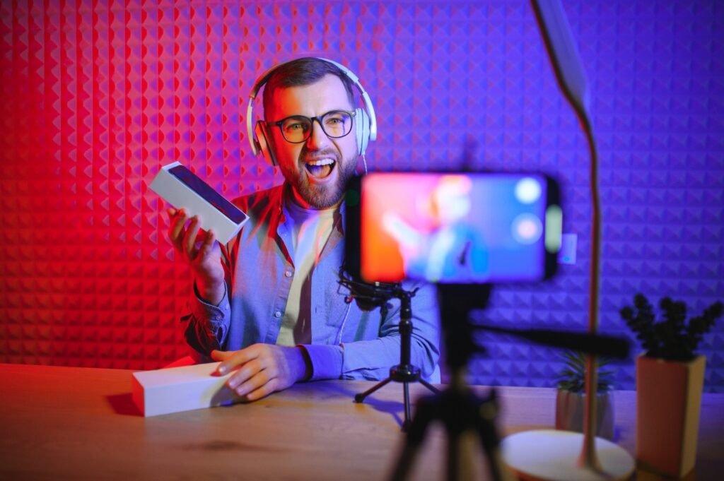 Registrazione di video brevi per il piano editoriale social di un’azienda